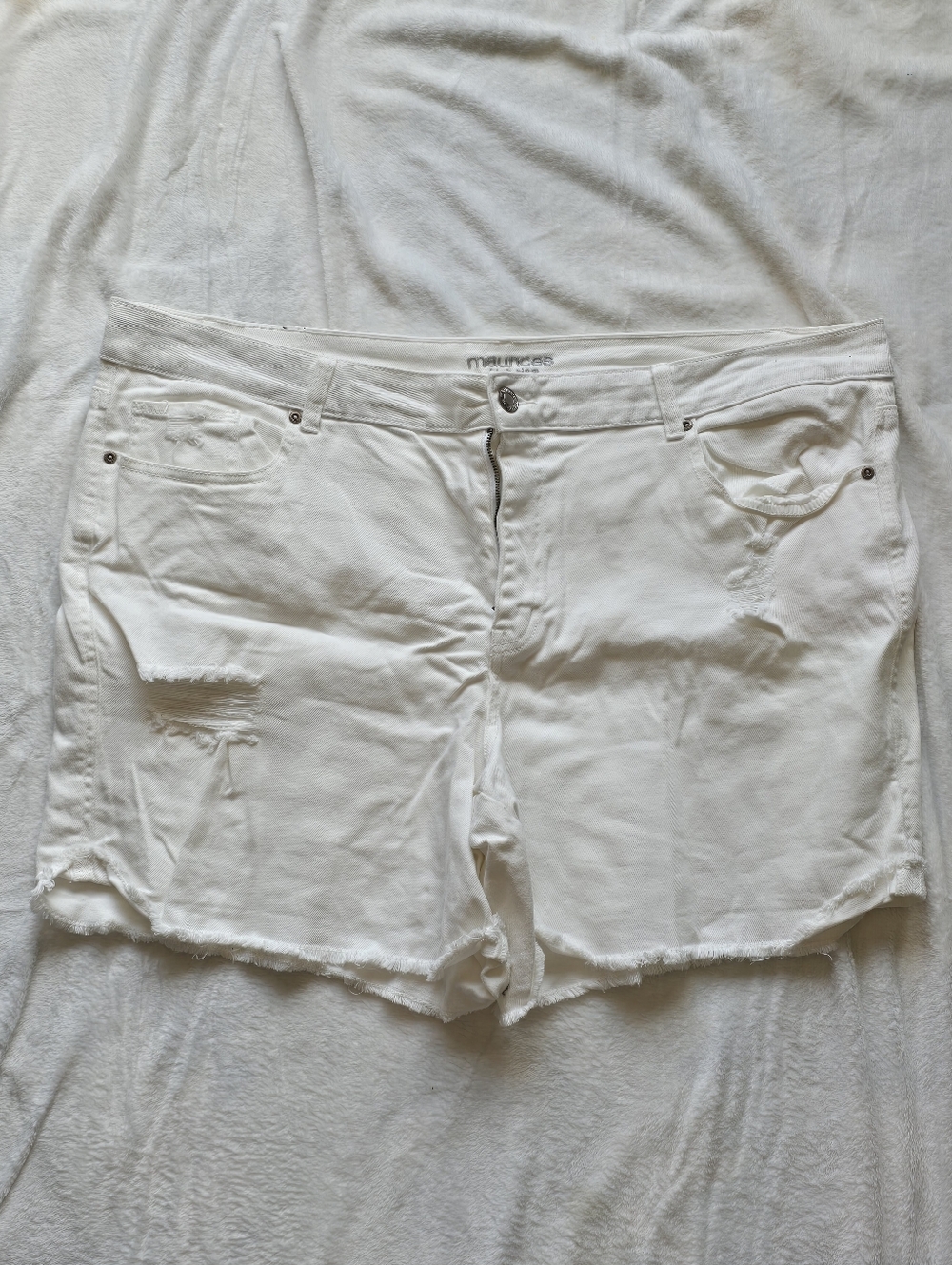 Maurices White Distressed High Rise Women's Denim Shorts Plus Size 24w